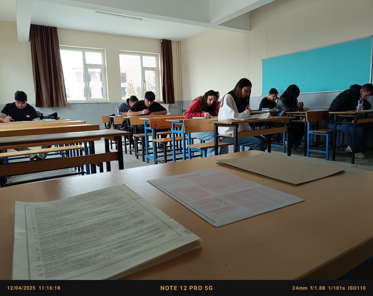 Kulu’da Umre ziyareti ödüllü Gençlik Bilgi Yarışması düzenlendi