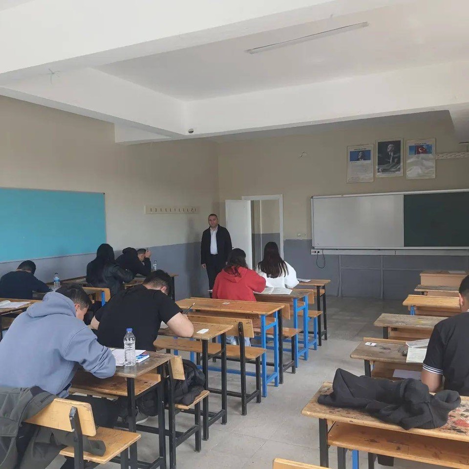 Kulu’da Umre ziyareti ödüllü Gençlik Bilgi Yarışması düzenlendi