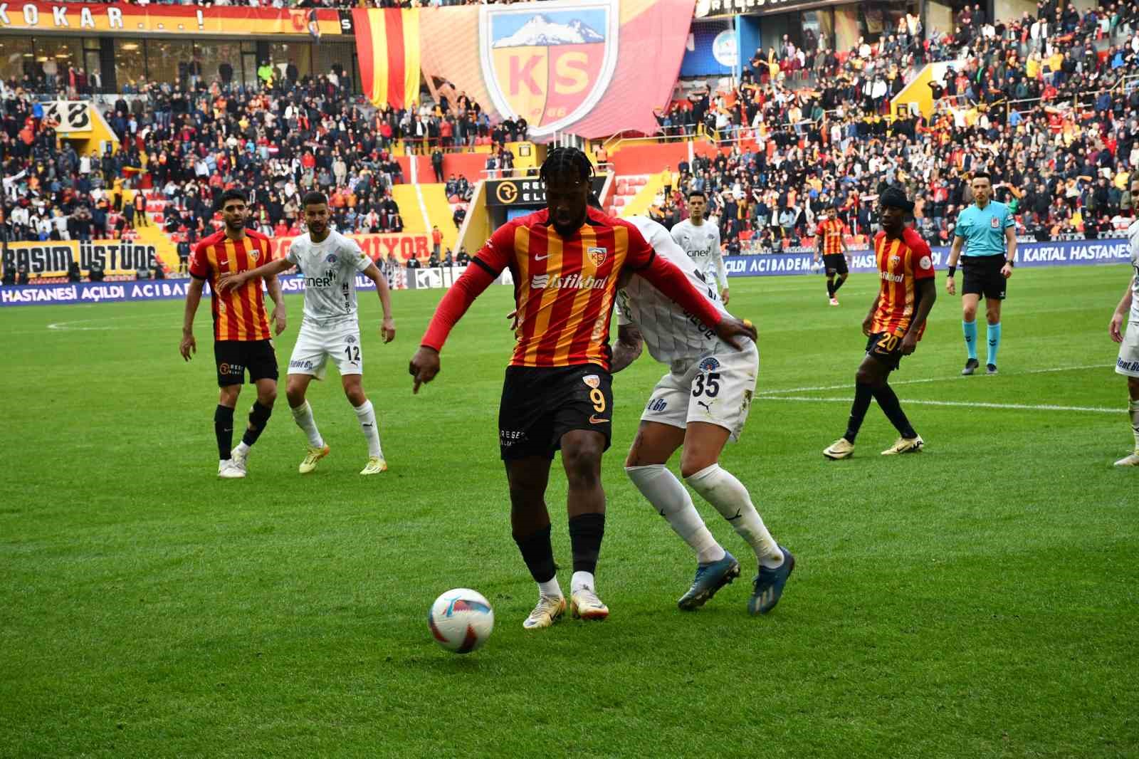 Trendyol S&uuml;per Lig: Kayserispor: 1 - Kasımpaşa: 0 (Ma&ccedil; sonucu)
