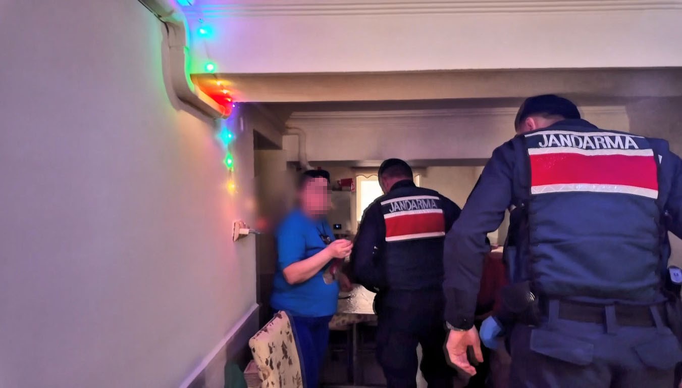 Ordu&rsquo;da fuhuş &ccedil;etesine operasyon: 11 g&ouml;zaltı
