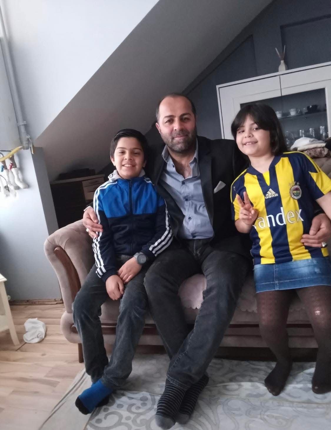 Üsküdar’da komşusu tarafından öldürülen adam son yolculuğuna uğurlandı