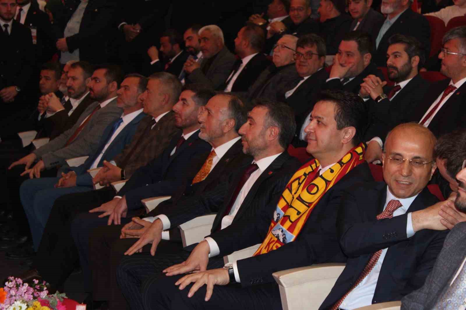 Arıkan: "Siyasi tercihleri &uuml;zerinden firmaları, sanat&ccedil;ıları boykot adı altında hedef g&ouml;stermeyi yanlış buluyoruz"
