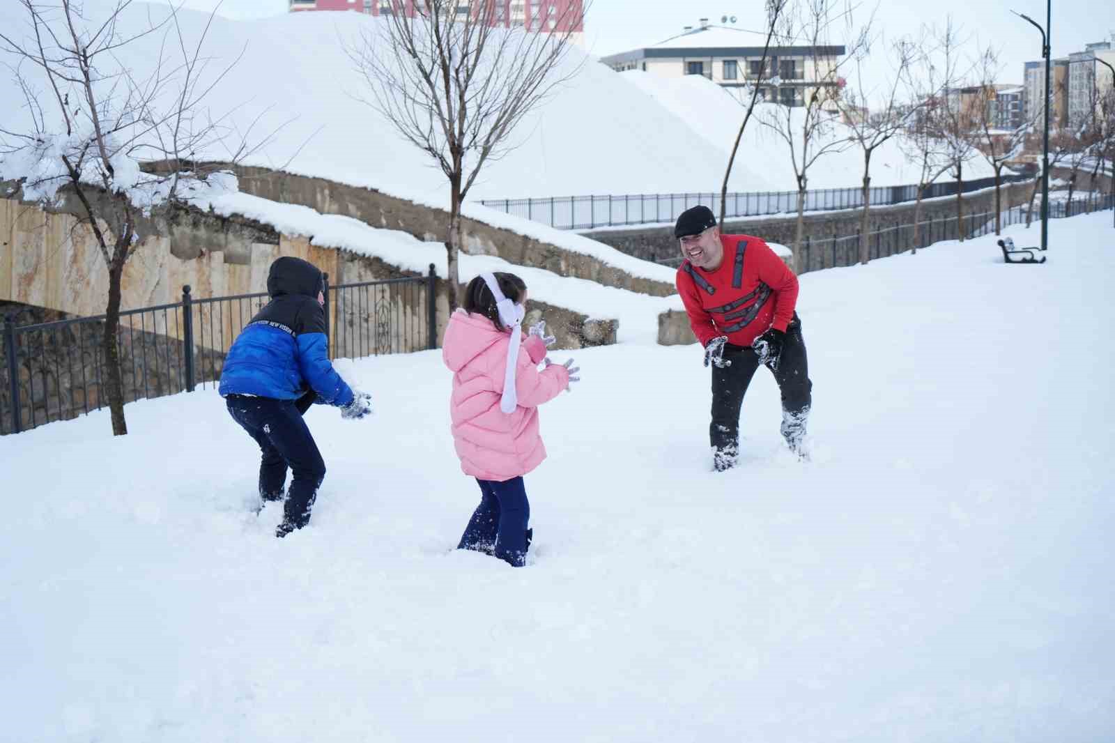 Muş&rsquo;ta eğitime kar engeli
