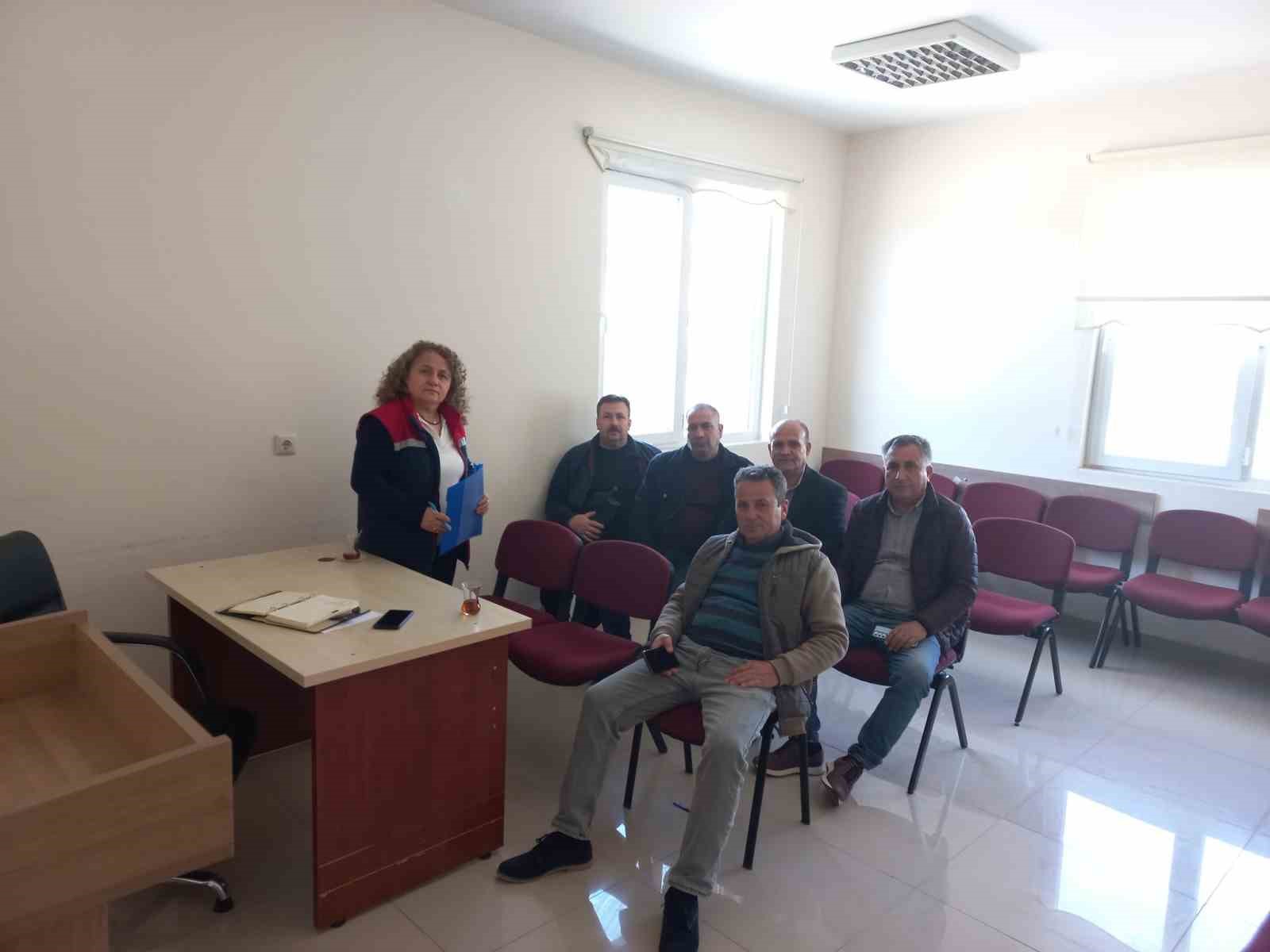 Didim’de muhtarlara ’Zeytinde İyi Tarım Uygulamaları Projesi’ tanıtıldı