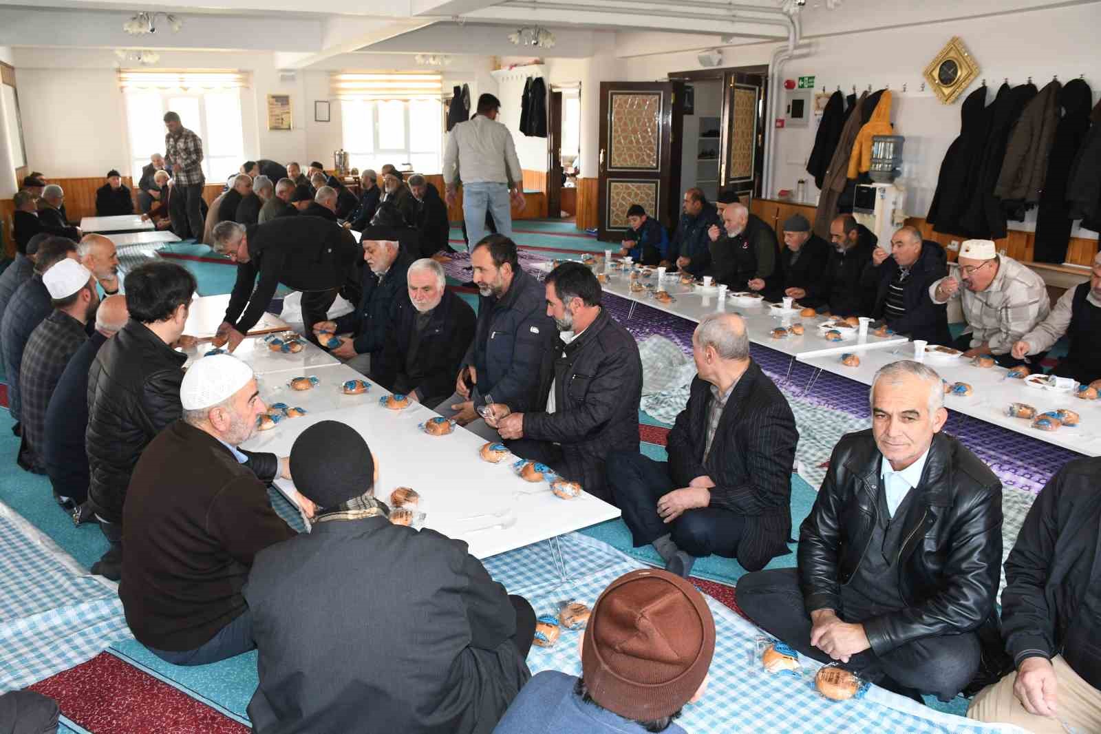 Asırlık ‘Hacı yemeği’ geleneği Yozgat’ta yaşatılıyor