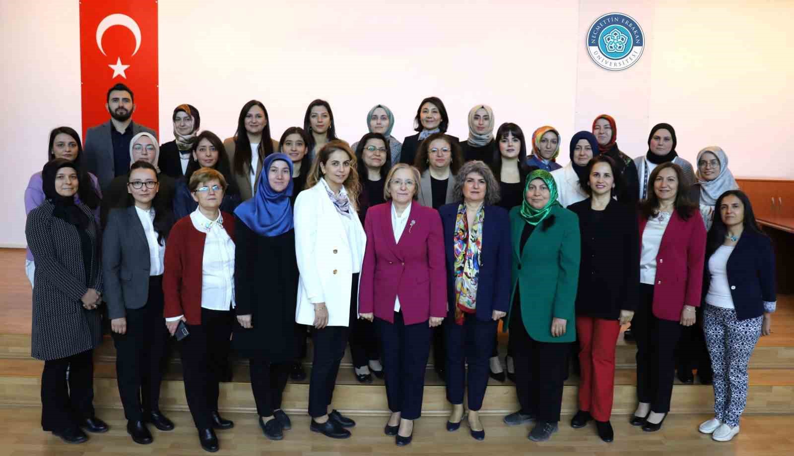 NEÜ Hemşirelik Fakültesi’nden akreditasyon başarısı