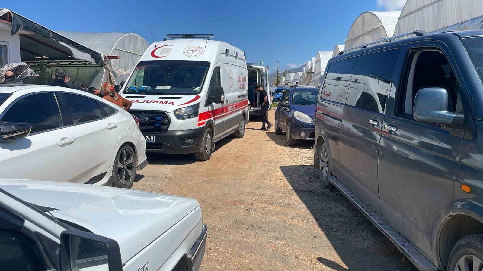 Karbonmonoksit faciasında hayatını kaybeden 3 kişinin cenazeleri teslim alındı