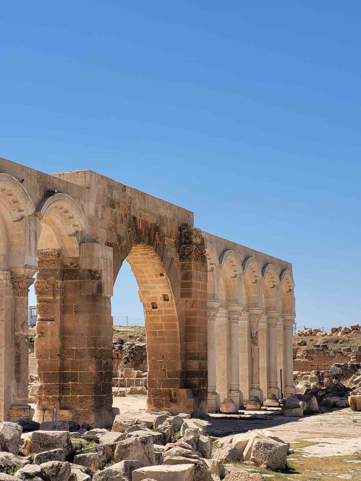 Gençler Şanlıurfa’da şair Nabi’nin izini sürdü