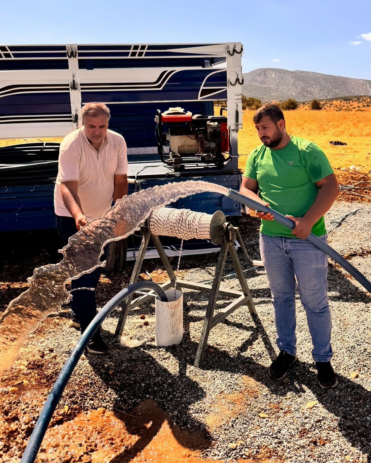 Batman’da Gaziler köyü 170 metrelik sondaj ile suya kavuştu