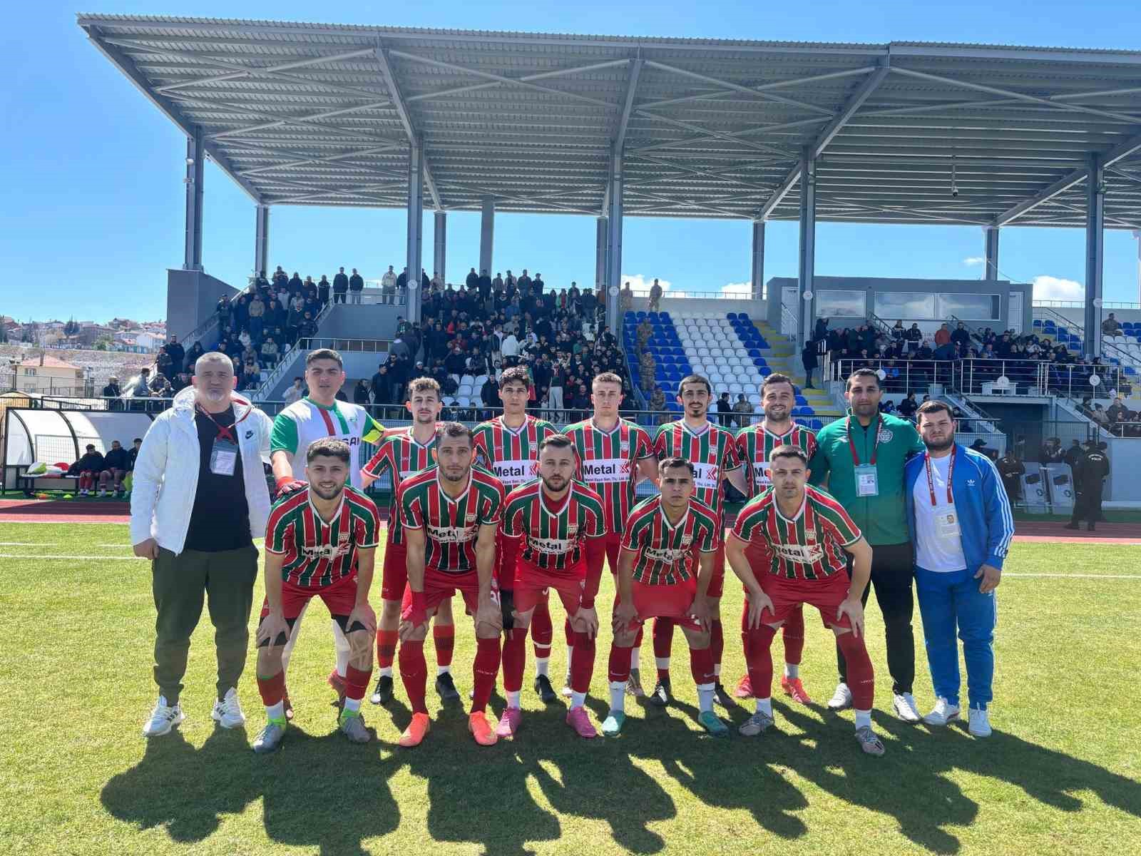 Bilecik&rsquo;te amat&ouml;r ma&ccedil;ta ortalık karıştı!
