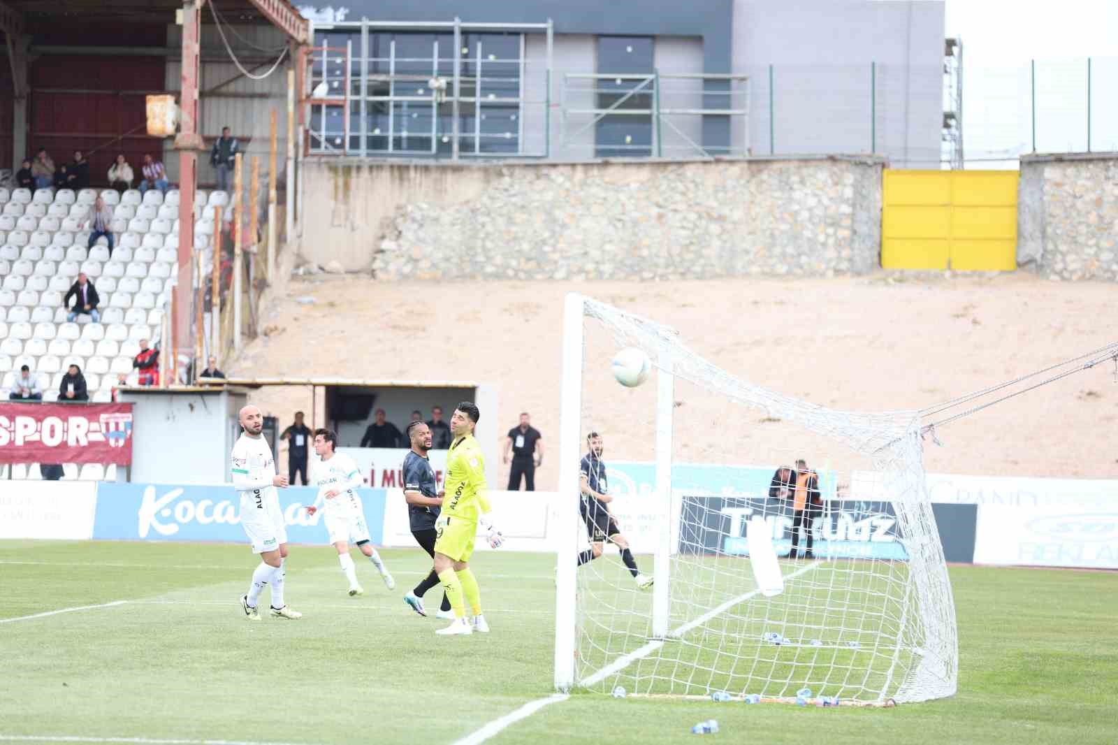 Trendyol 1. Lig: Bandırmaspor: 1 - Iğdır FK: 1
