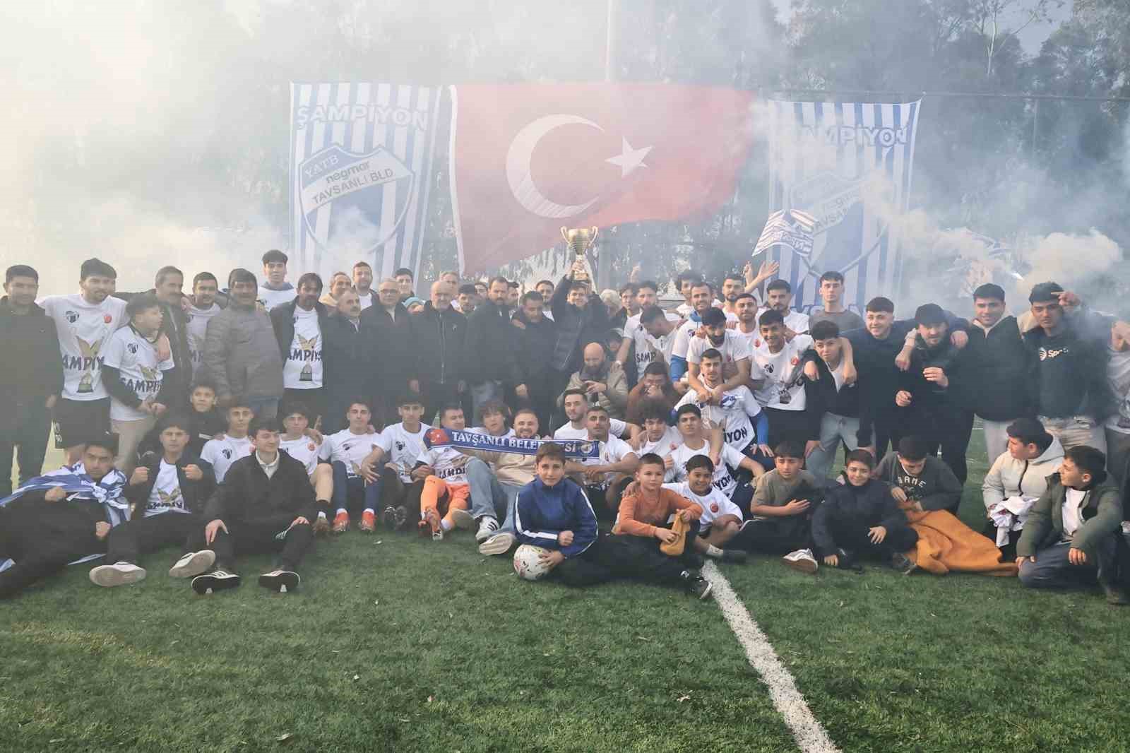 Şampiyon Tavşanlı kupasına kavuştu