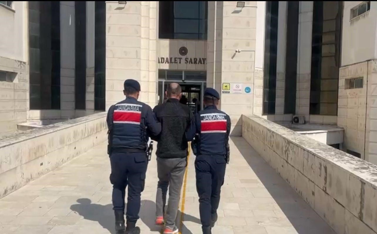 Balıkesir’de uyuşturucu satarken suçüstü yakalanan şahıs tutuklandı