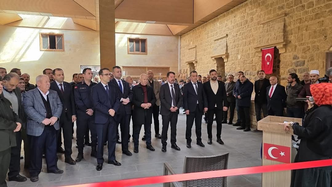 Hadim&uuml;&rsquo;l Haremeyn sergisi Beypazarı&rsquo;nda a&ccedil;ıldı
