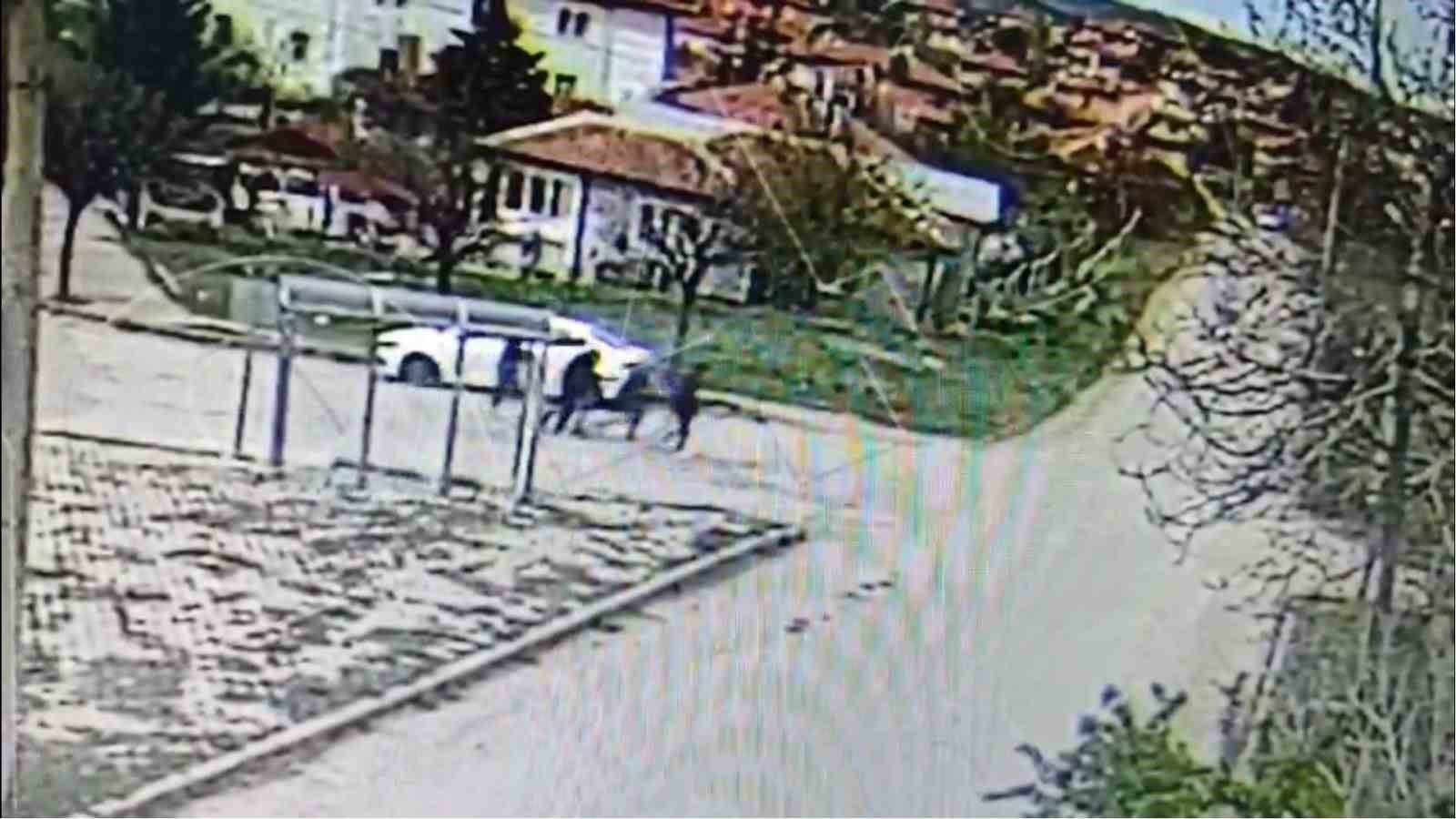 Kırıkkale’de otobüs durağına tabancayla zarar veren şüpheli yakalandı