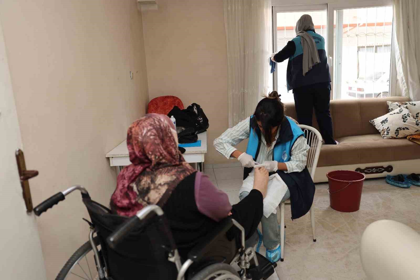 Akdeniz Belediyesi hizmetleriyle gönüllere dokunuyor