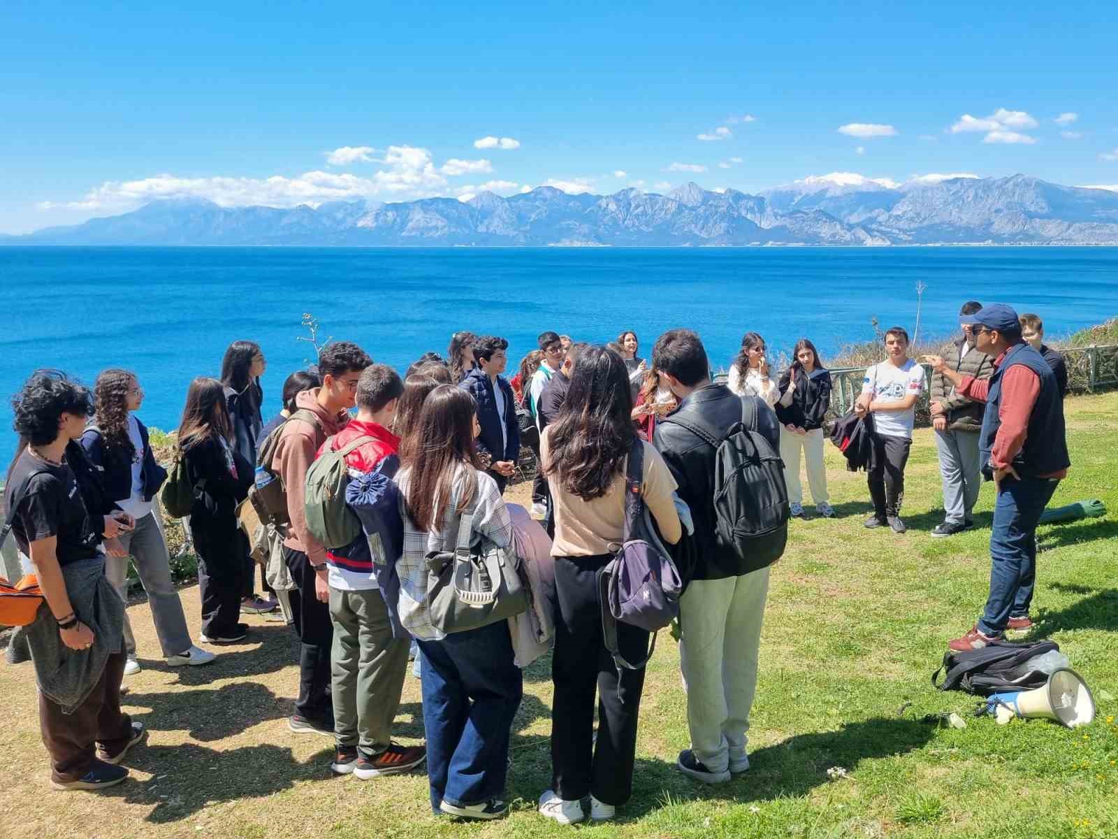 Antalya&rsquo;da iklim liderleri sahada
