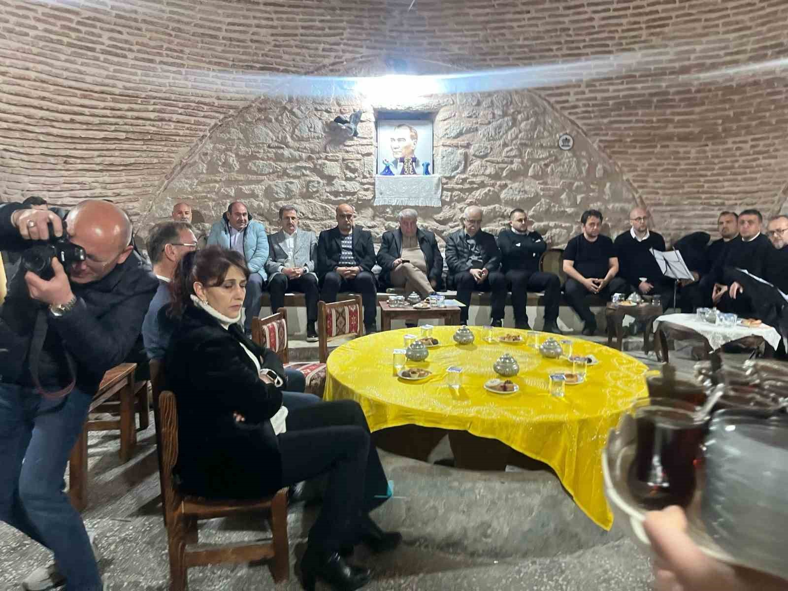 Kütahya Öğretmen Akademileri tarihi hamamda söyleşi gerçekleşti