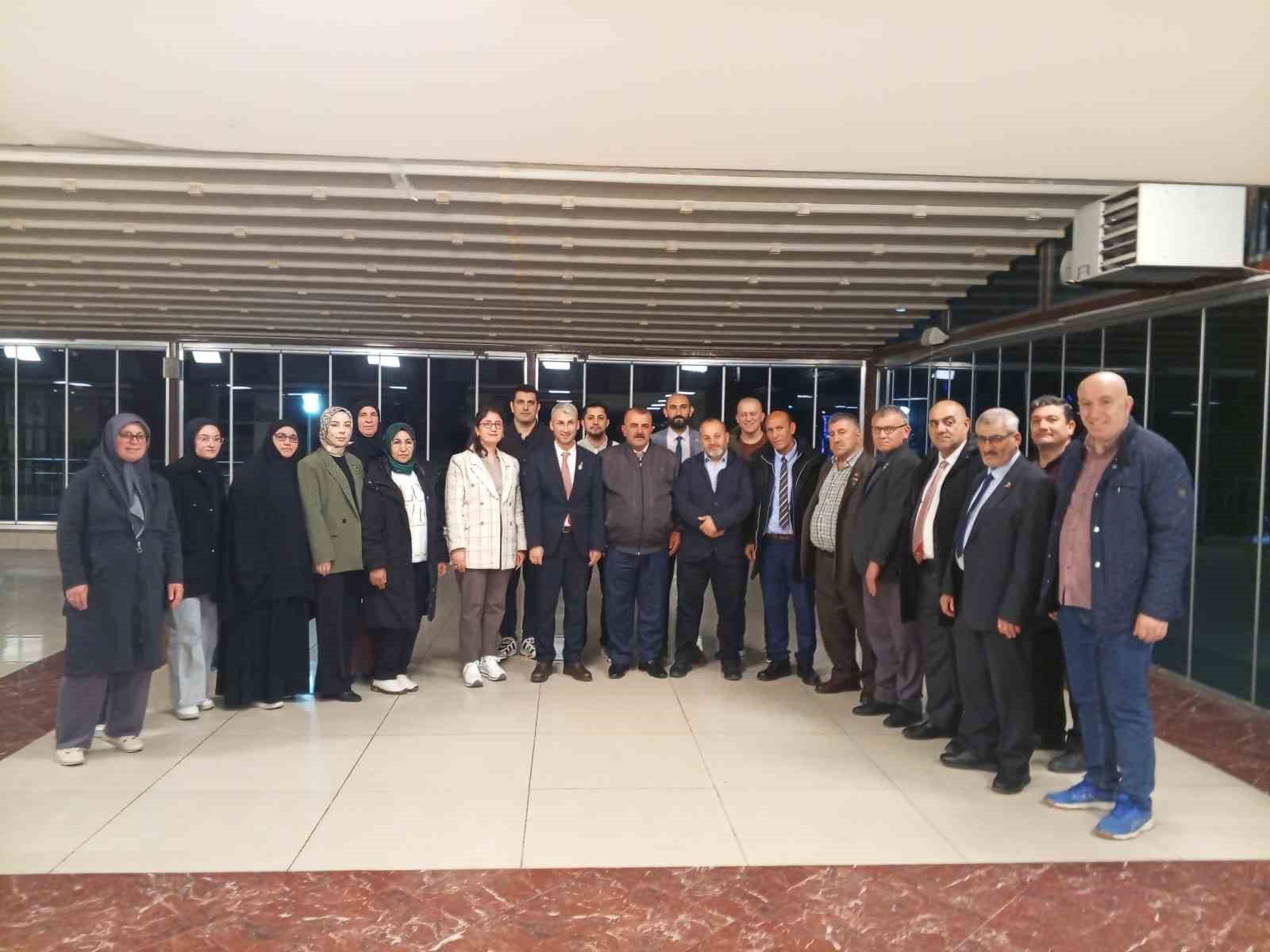 Şehit aileleri ve gazilerle gönül bağlarını güçlendiriyorlar