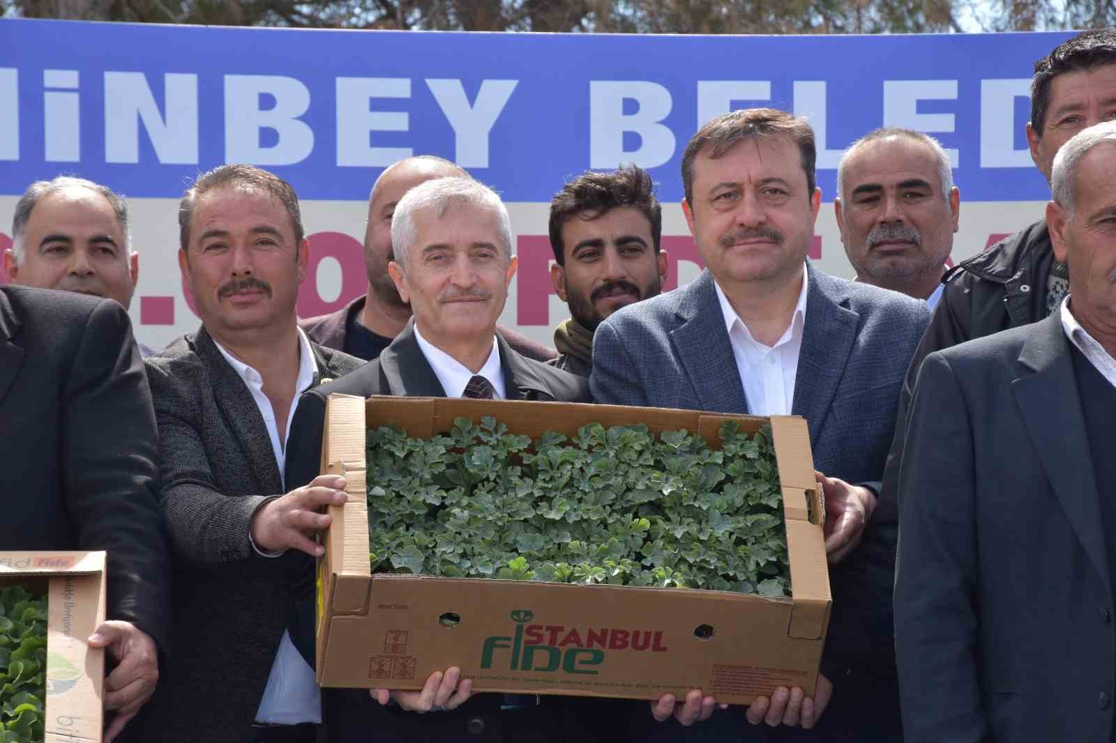 Şahinbey Belediyesinden &ccedil;ift&ccedil;iye 7 milyon adet fide desteği
