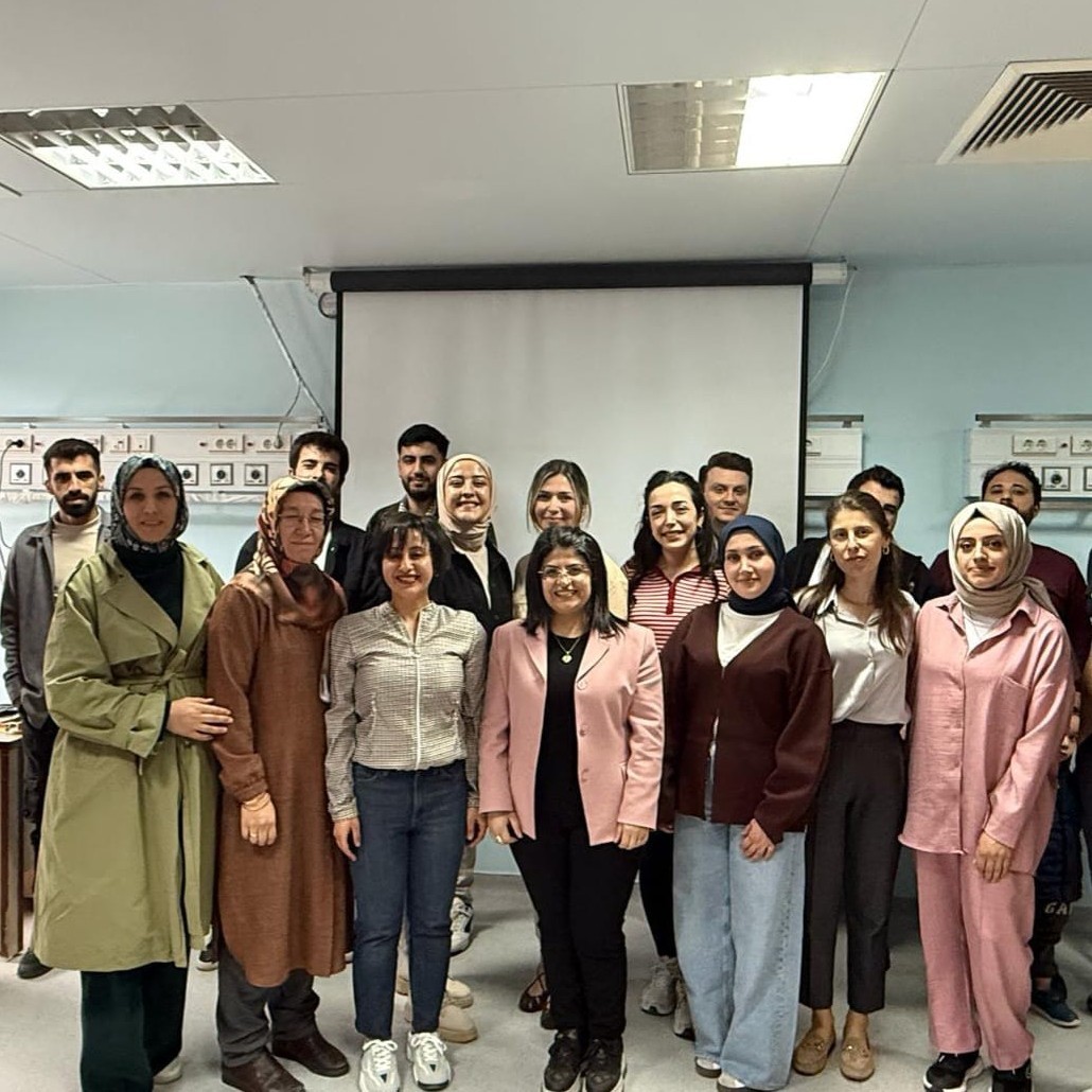 Elazığ’da erişkin ileri yaşam desteği eğitimi