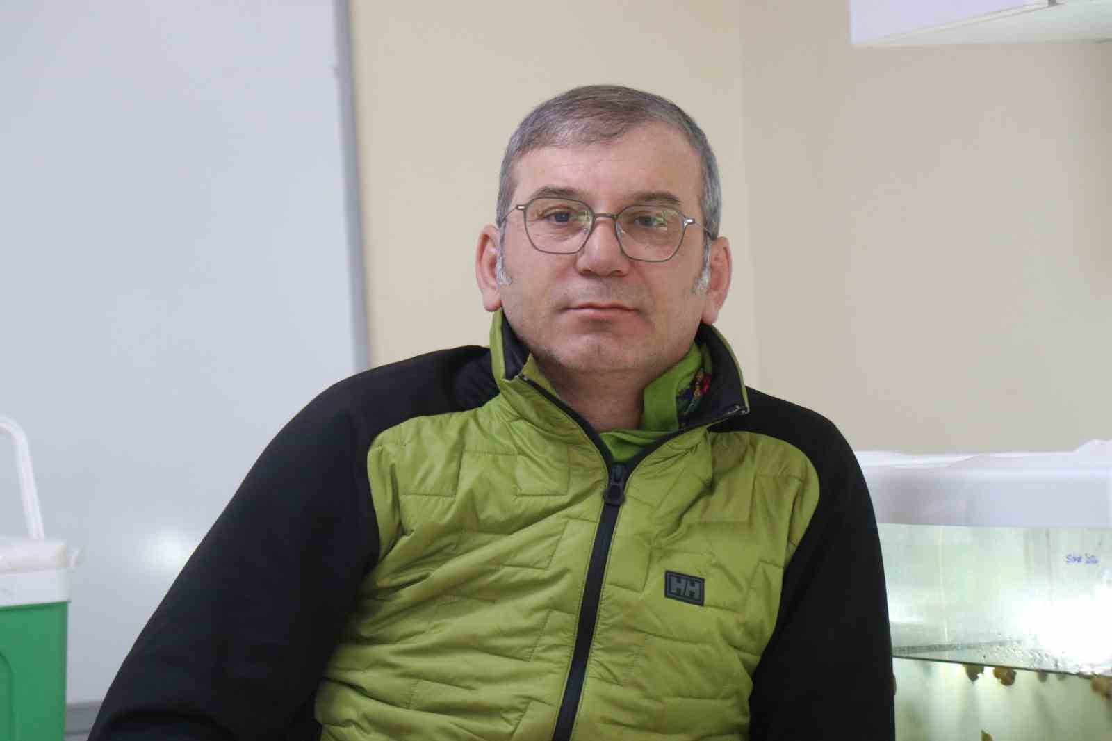 İlk kez Karadeniz&rsquo;de g&ouml;r&uuml;ld&uuml;: &Ouml;l&uuml;m sebebi denize atılan poşetler olabilir
