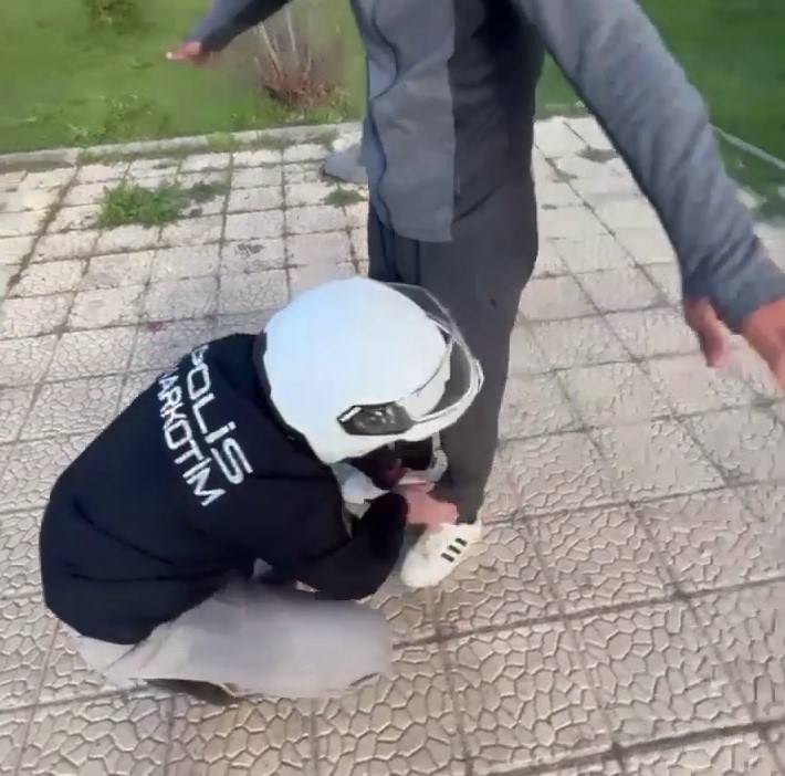 Adıyaman’da WhatsApp’a gelen ihbarla uyuşturucu operasyonu