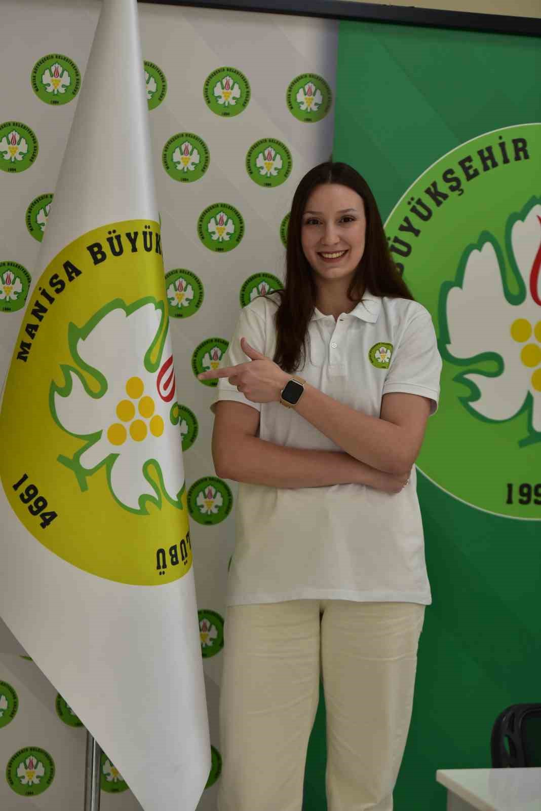 Duygu G&uuml;nc&uuml;, Manisa BBSK ile 1 yıllık s&ouml;zleşmeye imza attı
