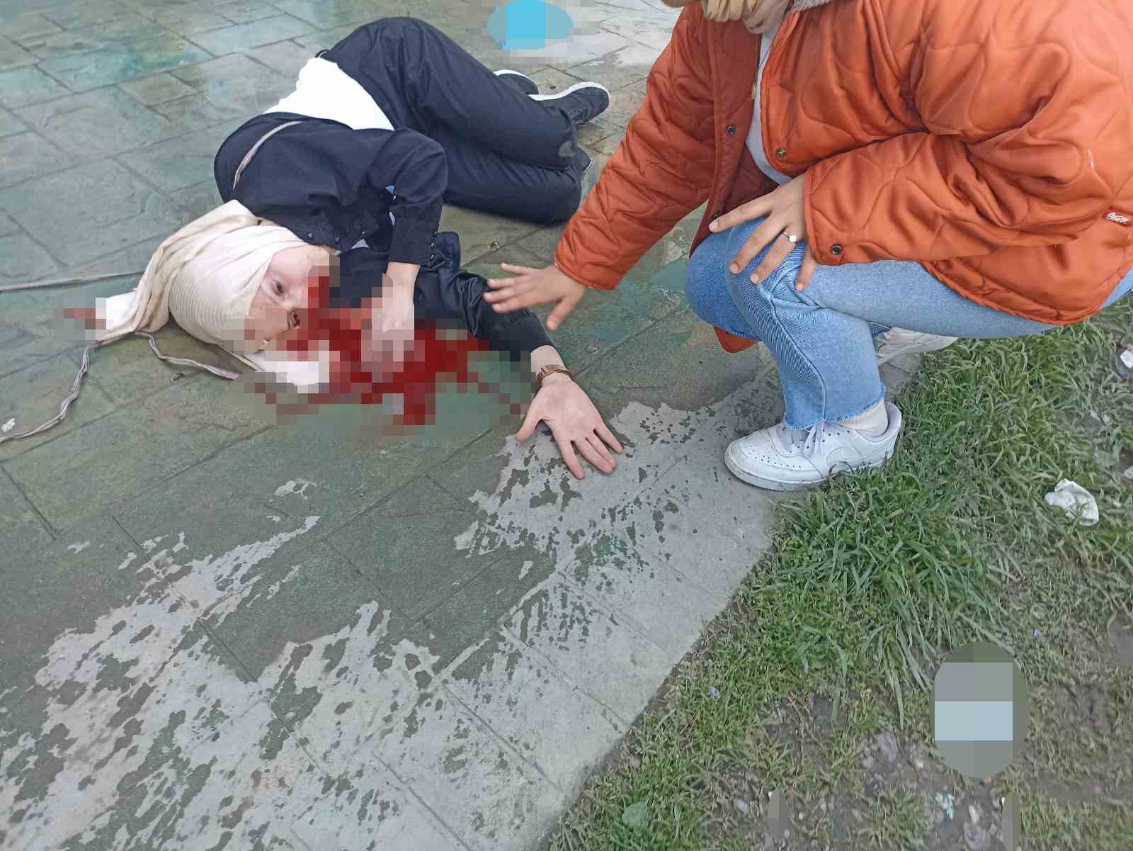 Sakarya’da korkunç olay: Genç kadın ikinci kattan düştü, gören oraya koştu