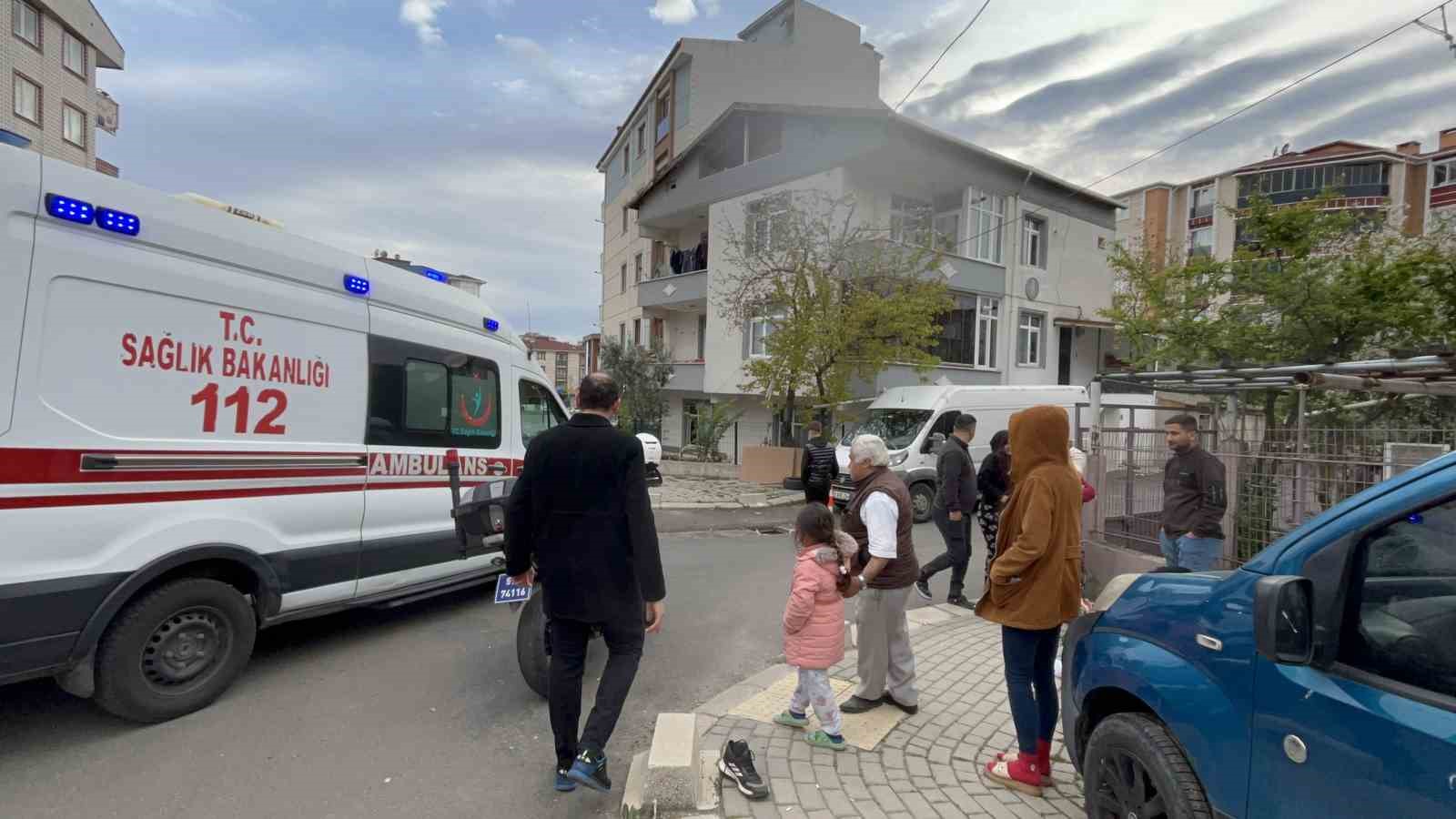 Polisten ka&ccedil;arken kaza yaptı
