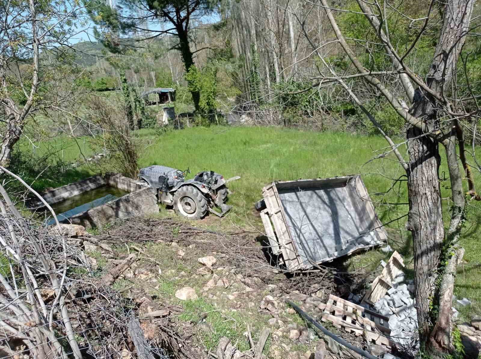 Balıkesir’de traktör devrildi, 1 kişi yaralandı