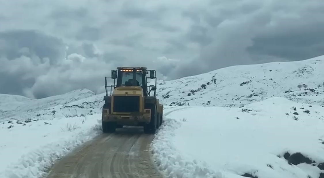 Batman’da 7 köy ve mezra yolu kar yağışı nedeniyle kapandı