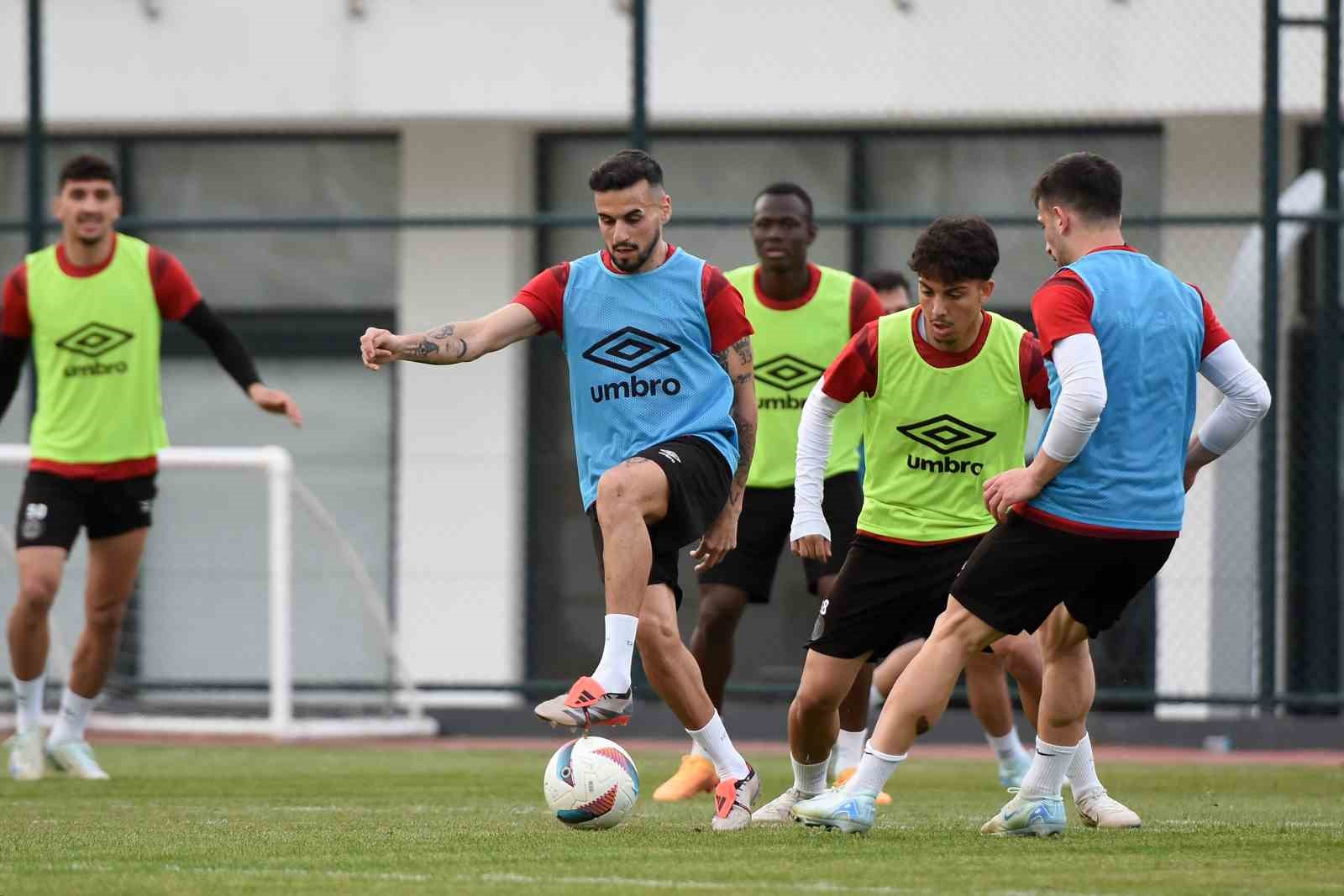 Manisa FK’da Ankaragücü hazırlıkları başladı