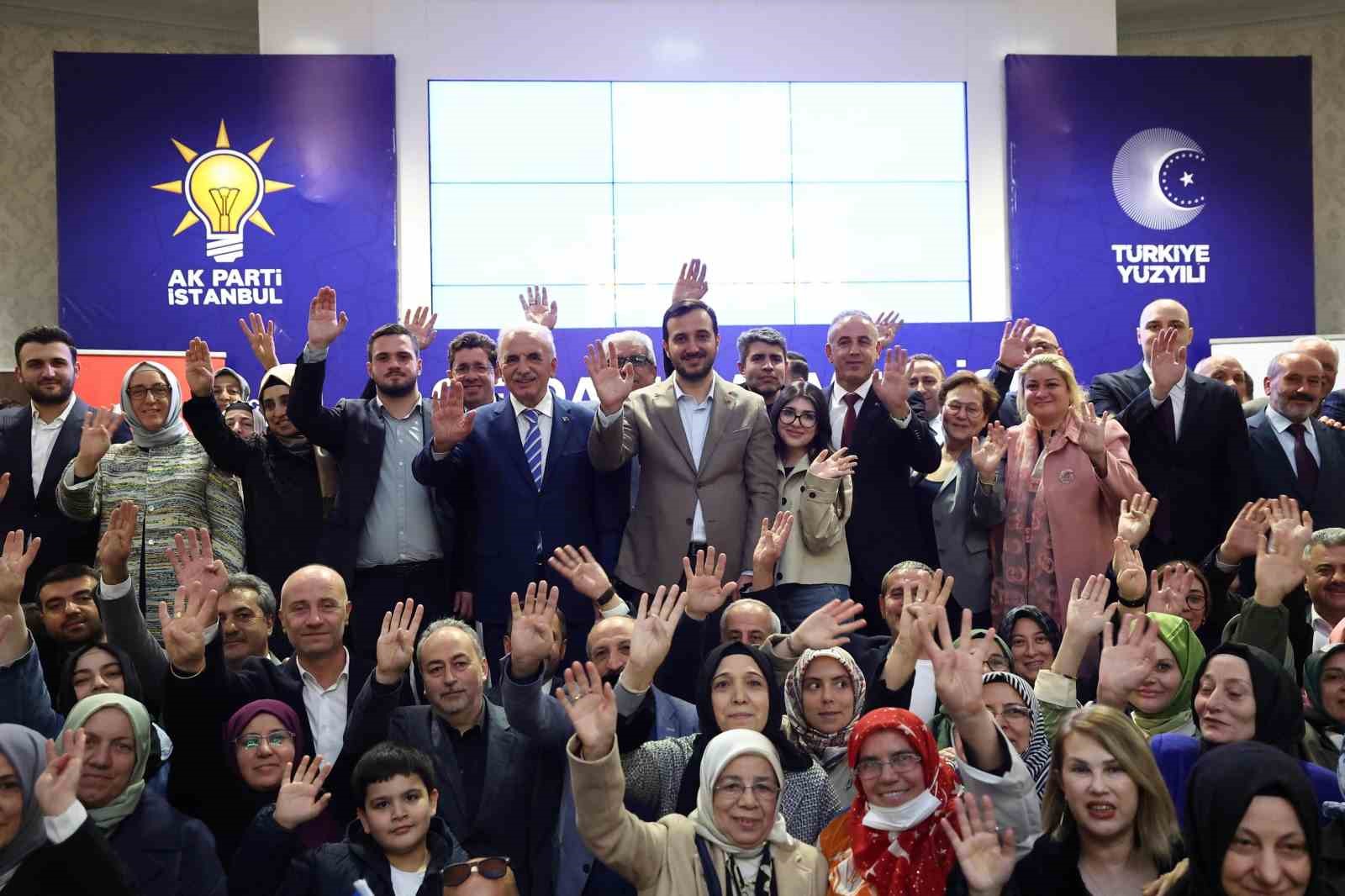 AK Parti İstanbul sahaya iniyor