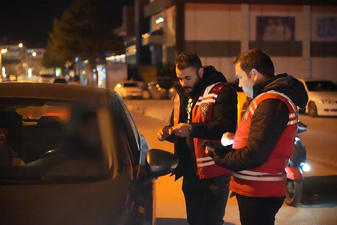 Isparta’da 10 araç ve sürücüsüne idari para cezası