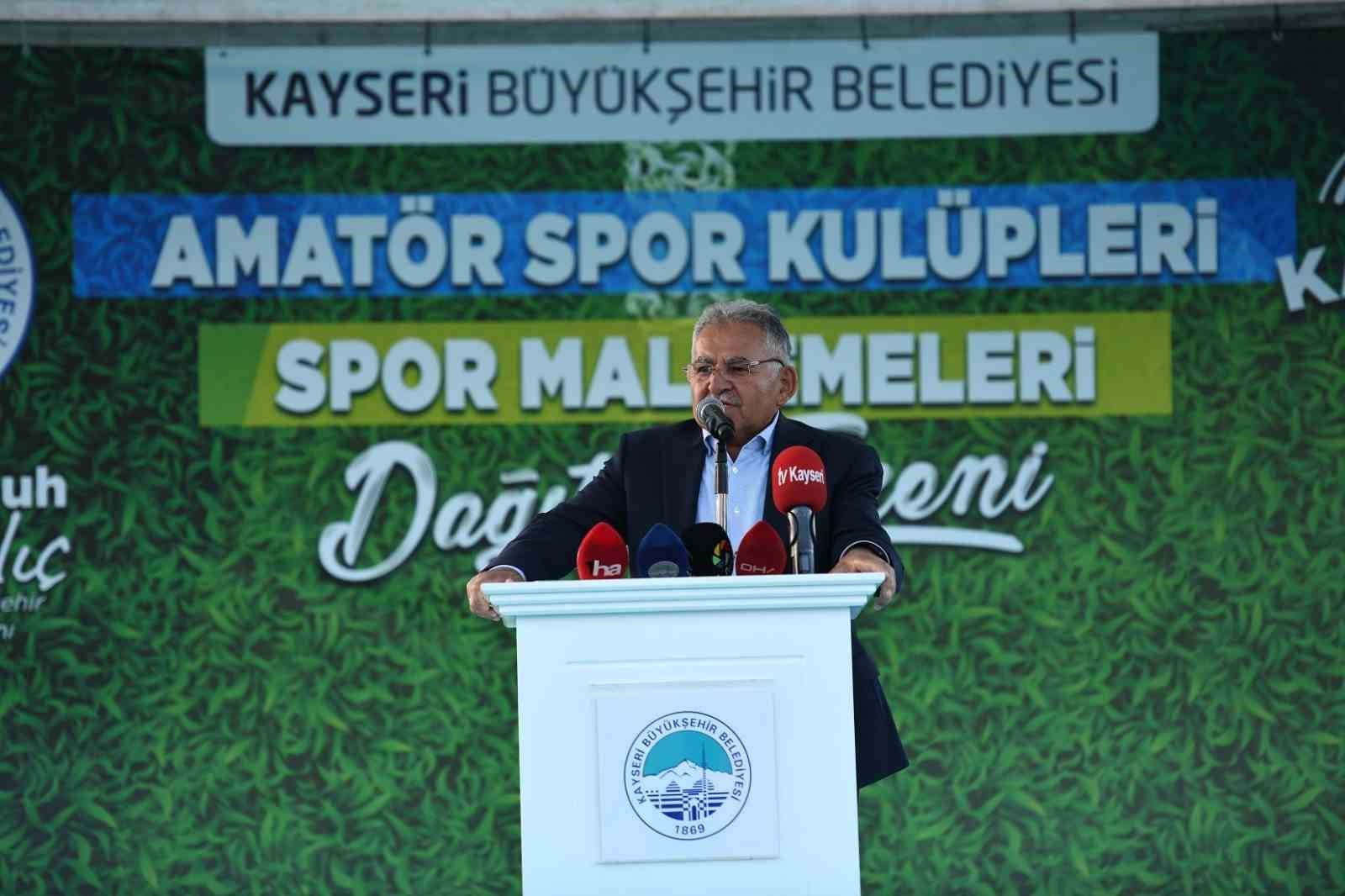 Büyükkılıç’tan amatör spor kulüplerine büyük destek