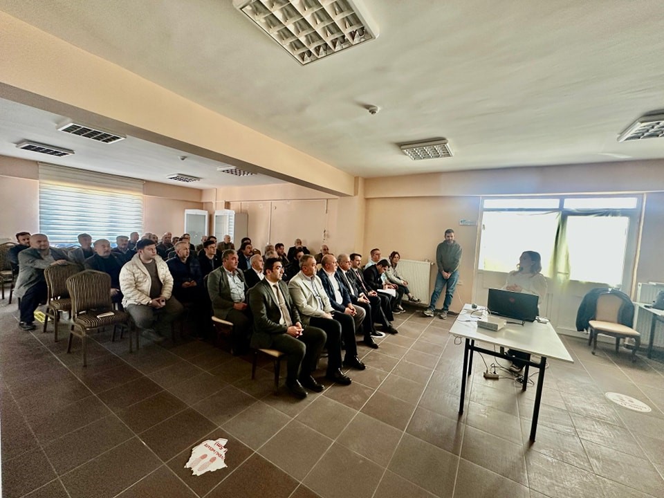 Aslanapa’da Tarıma Dayalı İhtisas Organize Sanayi Bölgesi Çed süreci toplantısı