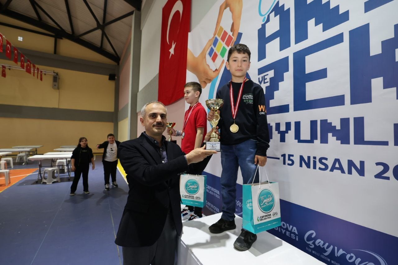 Akıl ve Zeka Oyunları Turnuvası’nda ödüller sahiplerini buldu