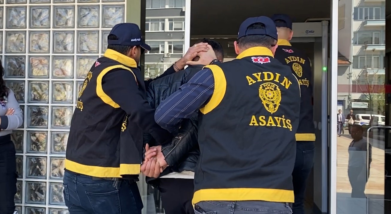 Aydın’daki ’mantolama’ kavgası: 2 şüpheli adliyeye sevk edildi

