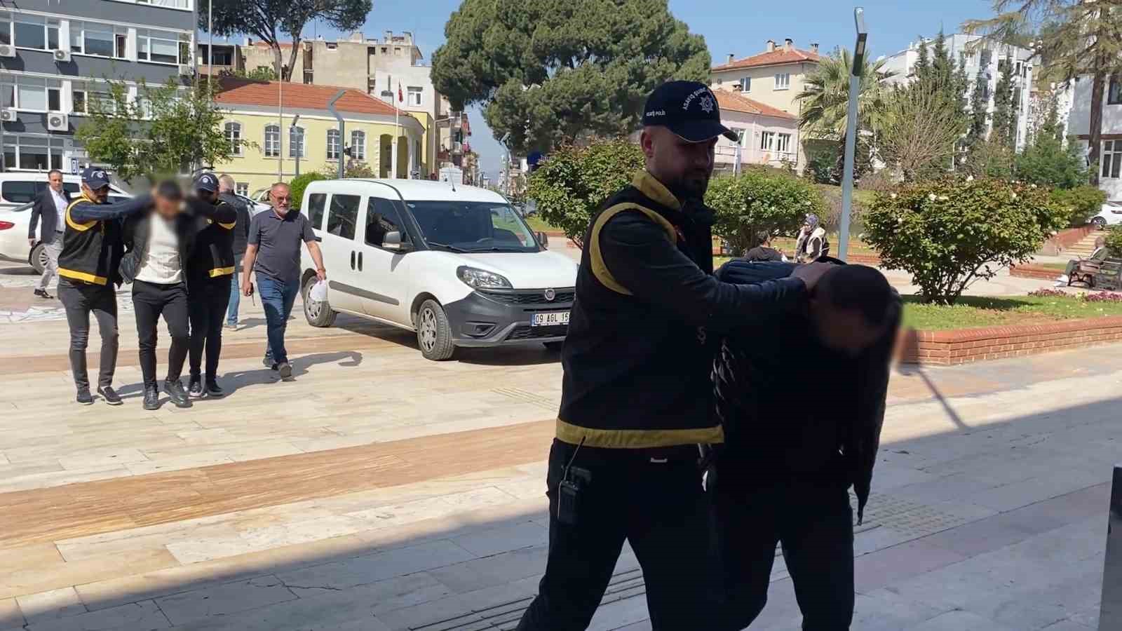 Aydın’daki ’mantolama’ kavgası: 2 şüpheli adliyeye sevk edildi