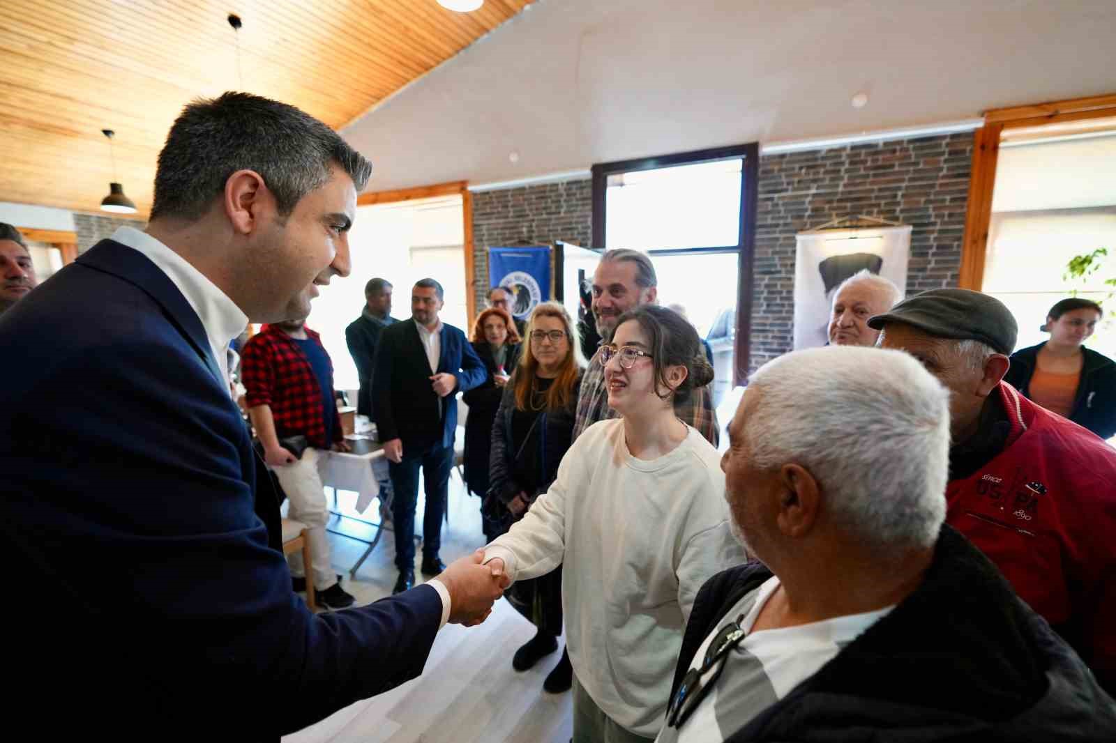 Kartal&rsquo;da &lsquo;D&uuml;nya Sanat G&uuml;n&uuml;&rsquo; t&uuml;m g&uuml;ne yayılan etkinliklerle kutlandı
