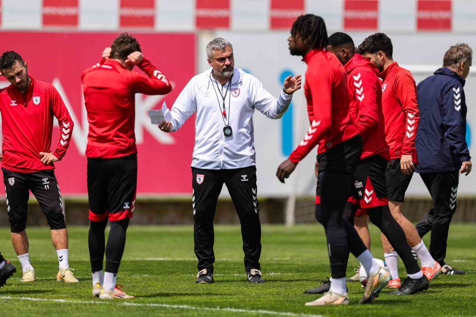 Samsunspor, üçüncülük şansını zora soktu