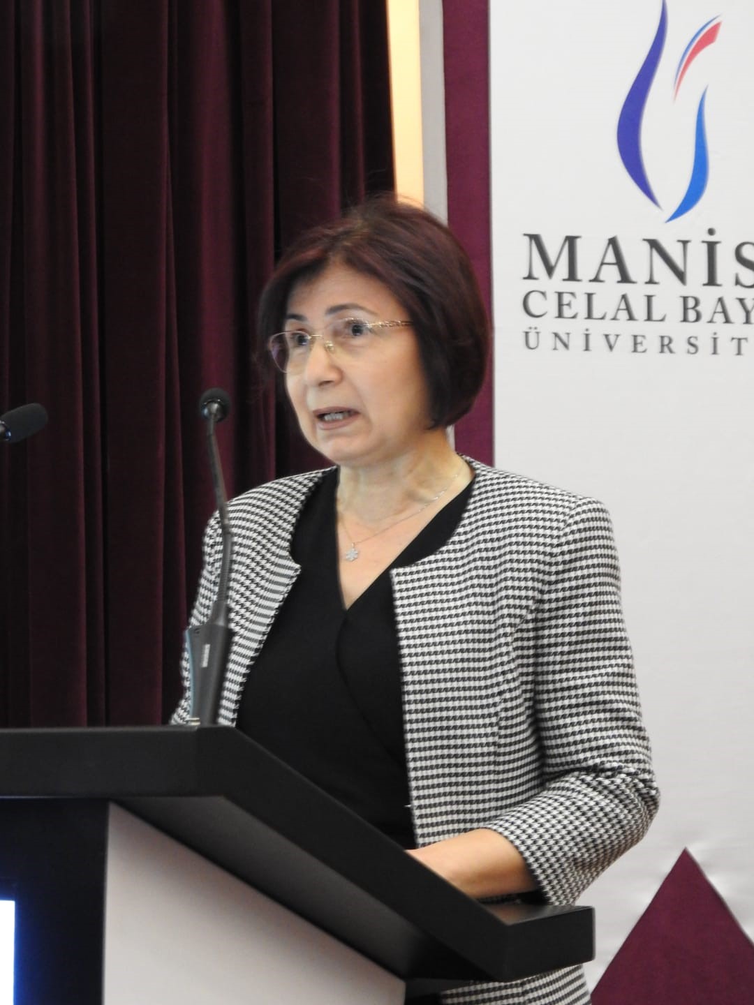 Manisa’da ’Doğal doğum’ Sempozyumu gerçekleştirildi