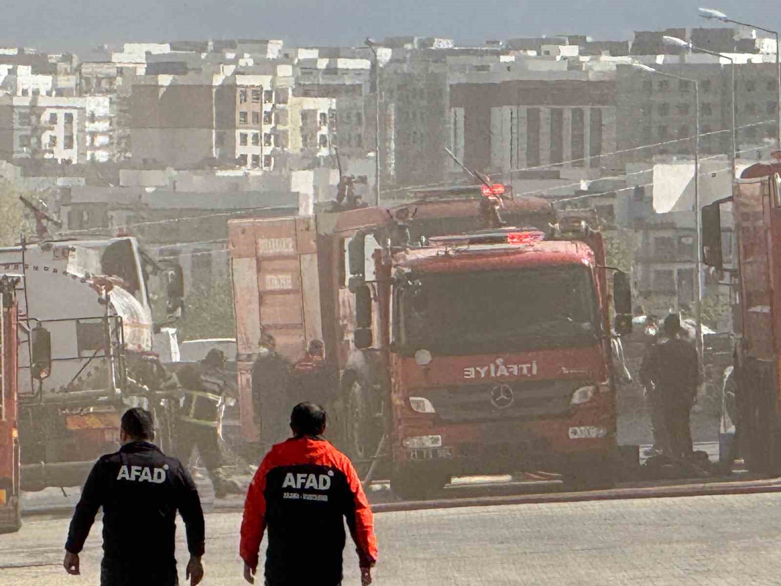 Diyarbakır&rsquo;da kozmetik fabrikasında yangın
