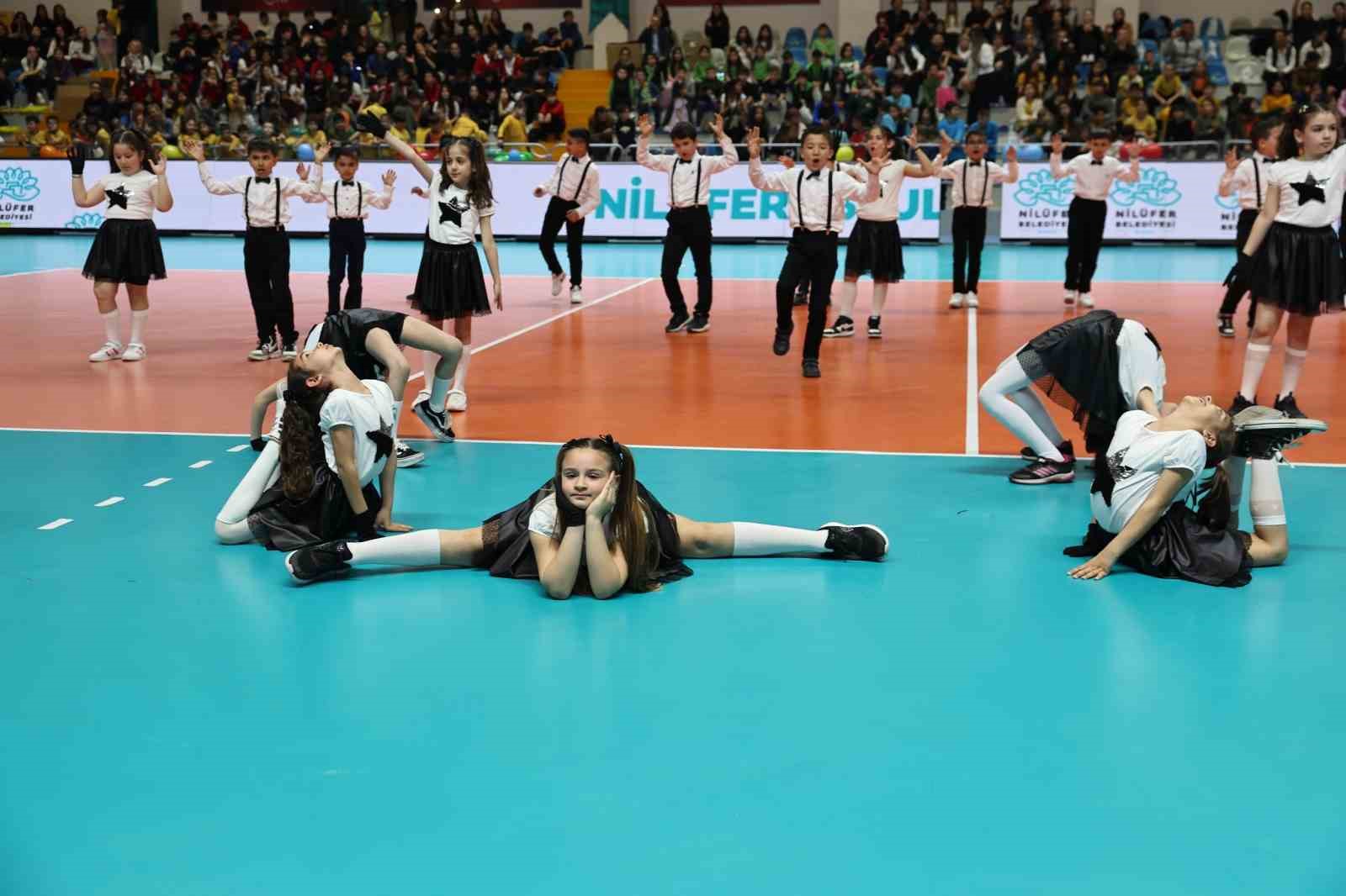 Uluslararası Spor Şenlikleri heyecanı Nil&uuml;fer&rsquo;i sardı
