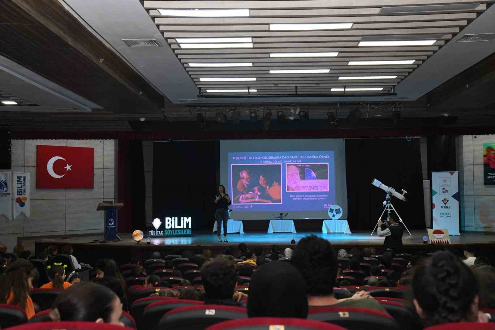 Yunusemre 2. kez ’Bilim Söyleşileri’ne ev sahipliği yaptı