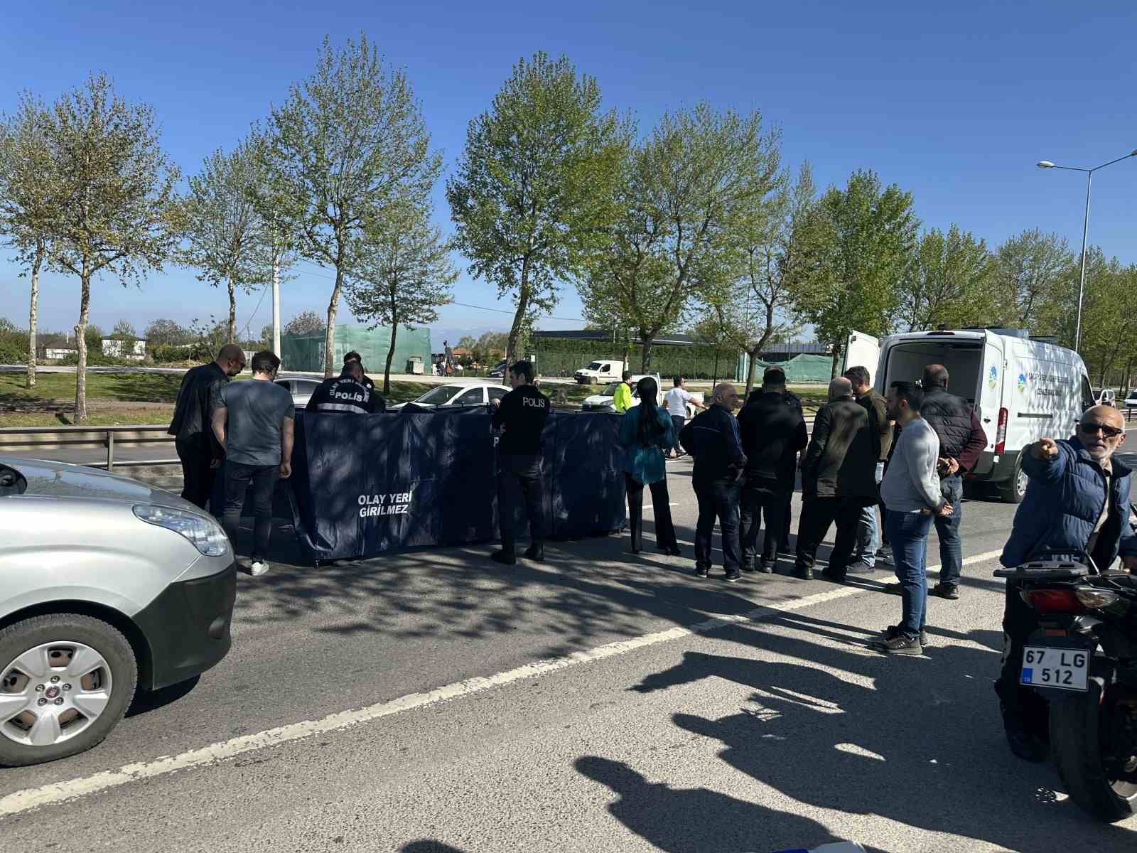 Sakarya’da feci kaza, motosiklet ile bisiklet çarpıştı: 1 ölü, 1 yaralı