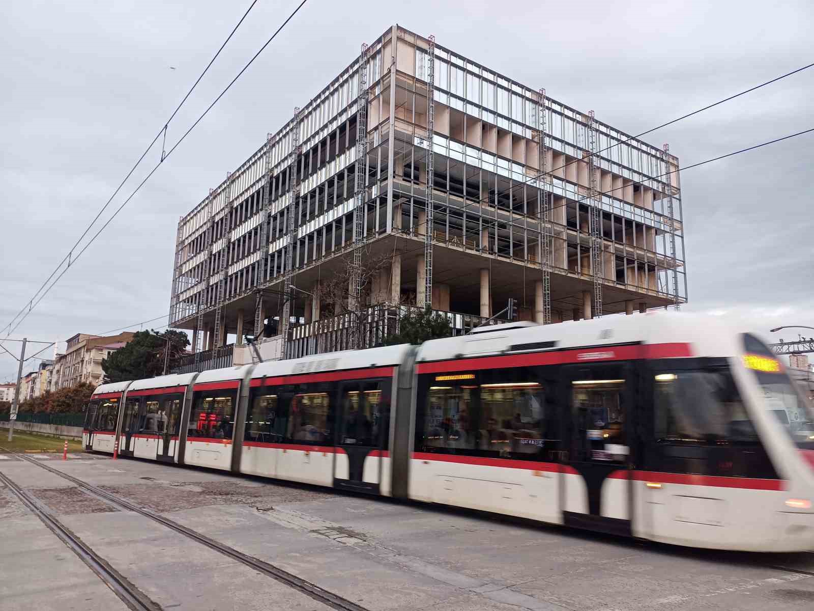 Samsun Şehir Kütüphanesi yüzde 38’e ulaştı: Dış kaplaması yapılıyor