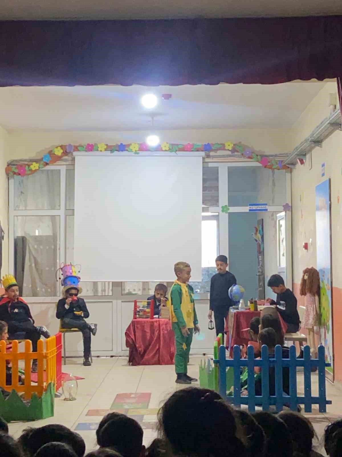 Drama etkinlikleri izleyicilerin yoğun ilgisini &ccedil;ekti
