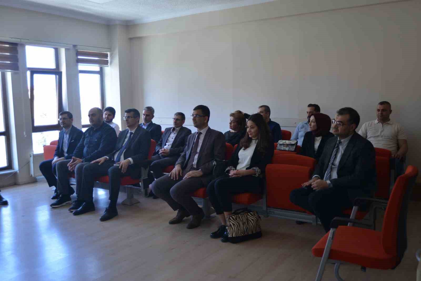 İl Sağlık Müdürlüğü’nde iş sağlığı ve güvenliği toplantısı yapıldı